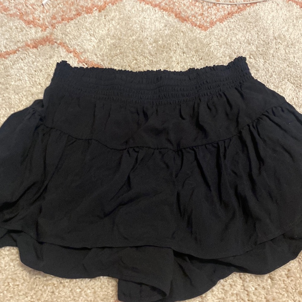 black skirt
